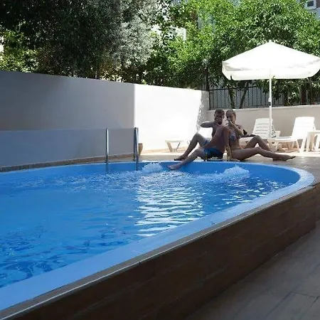 Microyal Hotel